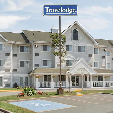 Country Inn & Suites Dartmouth Екстериор снимка