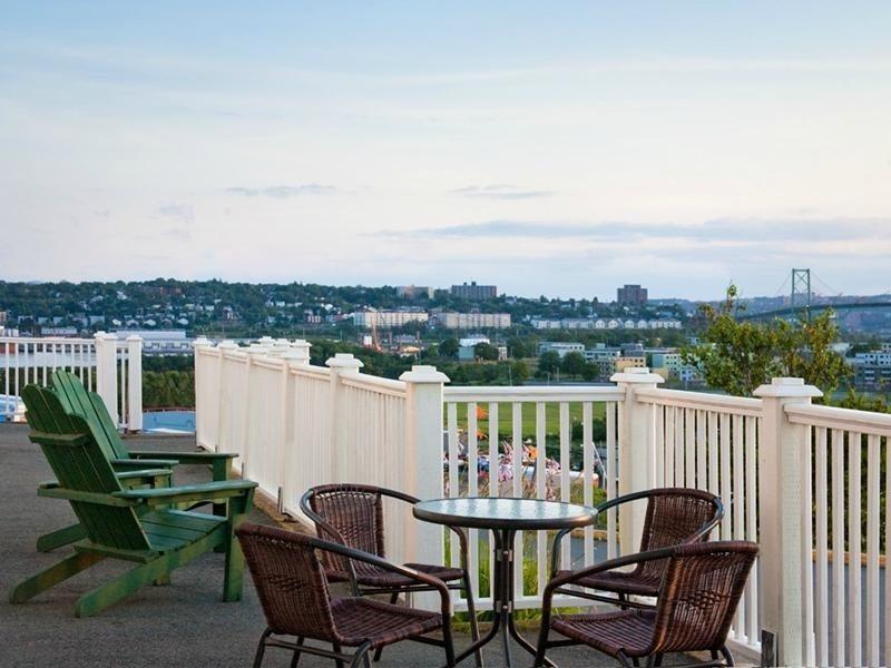 Country Inn & Suites Dartmouth Екстериор снимка